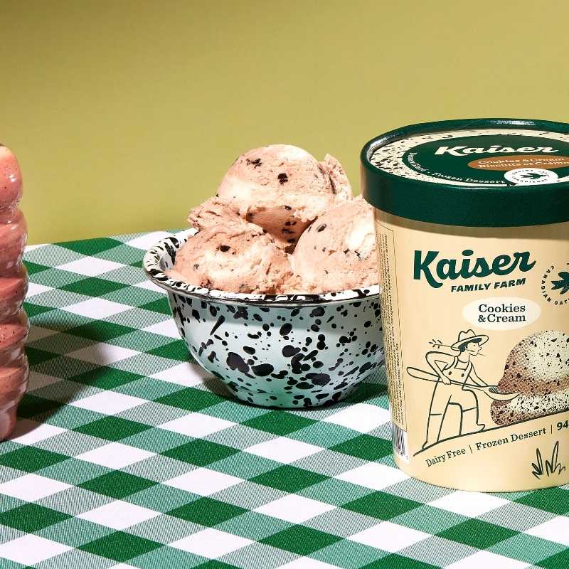 Vegan Cookies and Cream Ice Cream