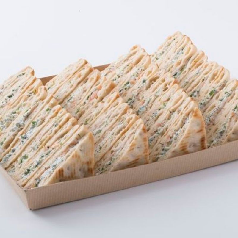 Mini sandwich saumon fumé – 32 bouchées