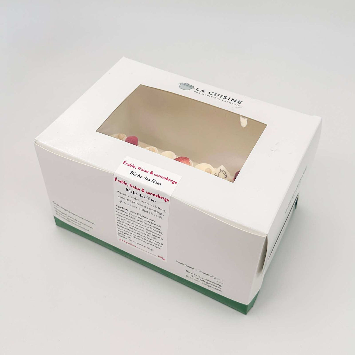 Bûche érable, fraise et canneberge