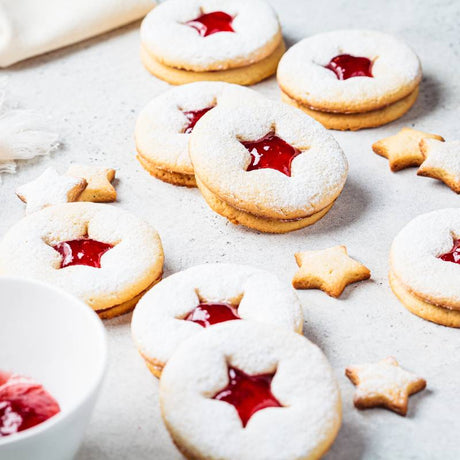 Biscuits étoilés à la confiture