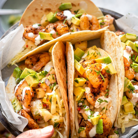 Tacos aux crevettes et avocat