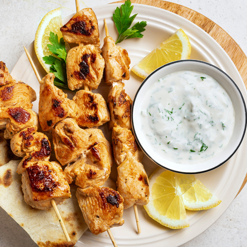 10 brochettes de poulet souvlaki grec