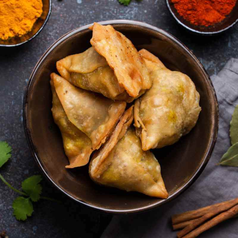 10 samosas végétariens