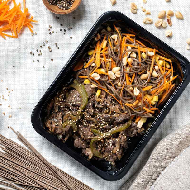 Asian Black Pepper Beef Noodles Cool&Simple