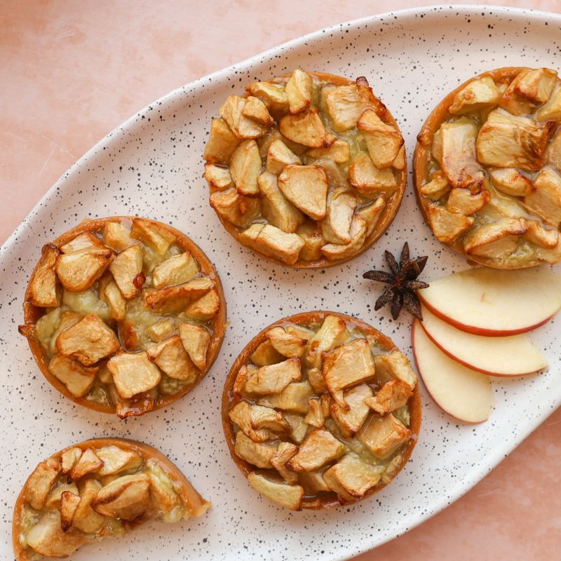 5 Apple Tartlets