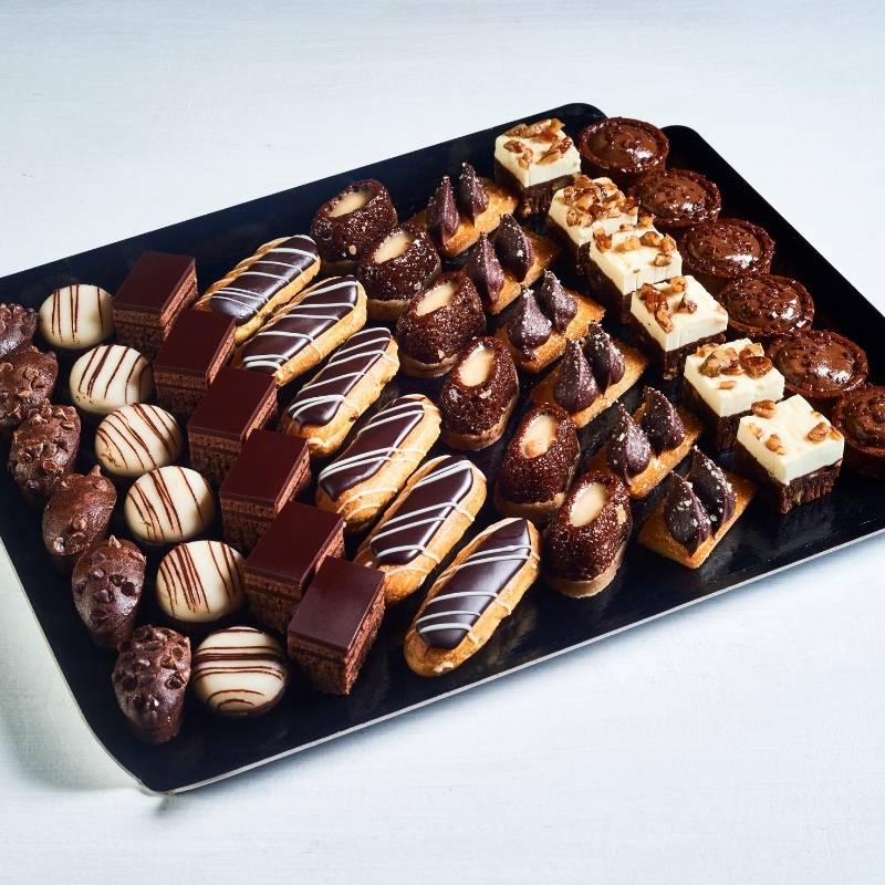 Plateau de 48 petits fours sucrés